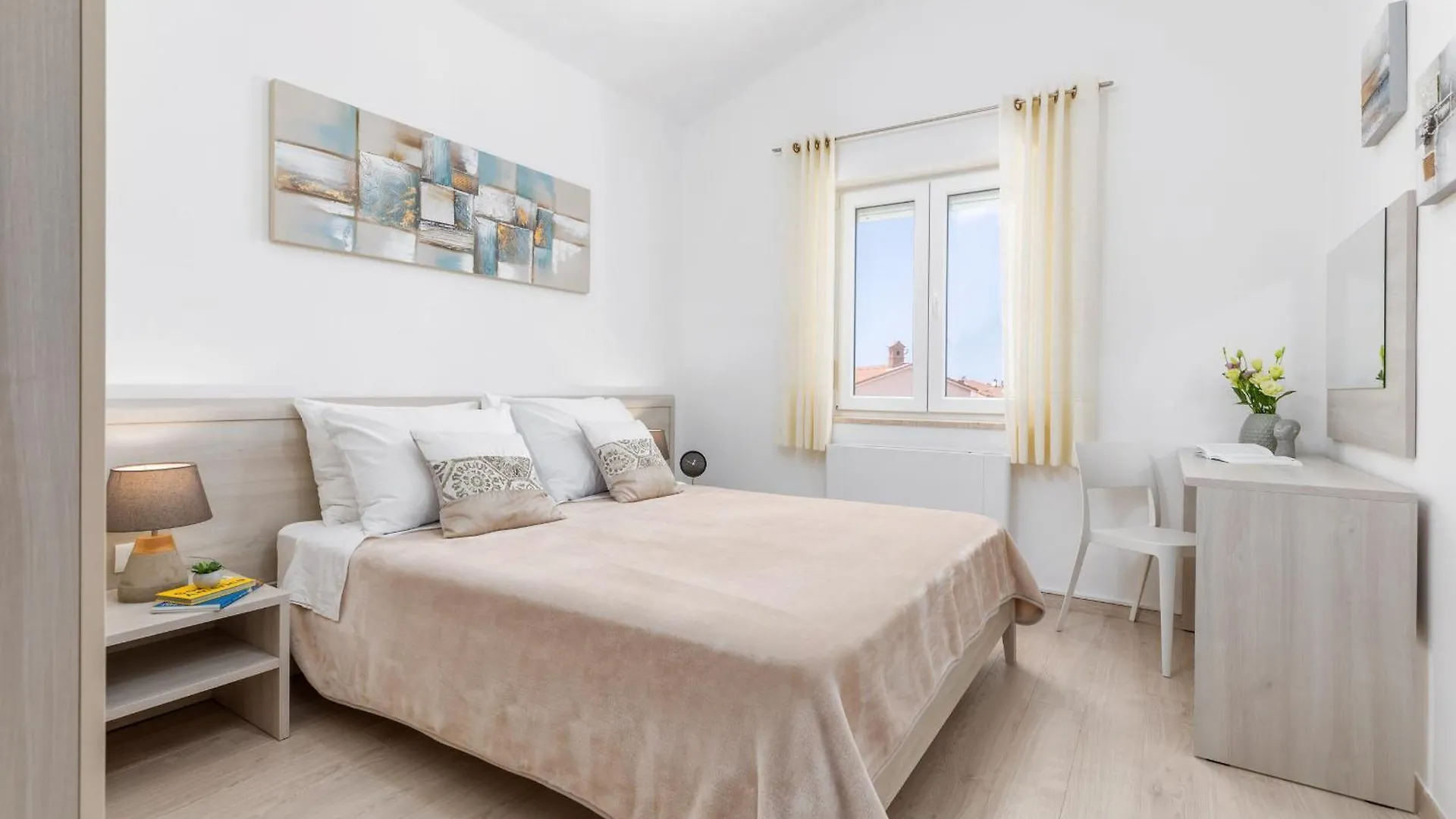 Apartments Villa Nina 1 法扎纳